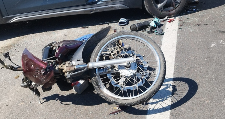 Greqi/Makina përplas biçikletën ku po udhëtonin 2 vëllezërit, vdes 17-vjeçari shqiptar
