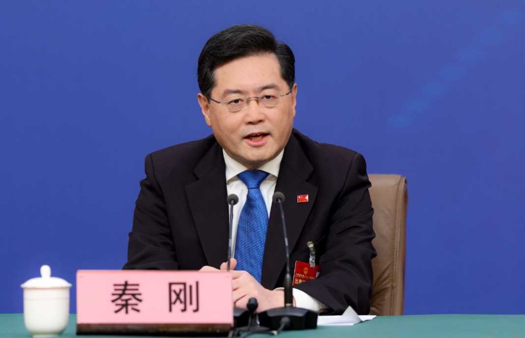‘Zhduket’ ministri i Jashtëm kinez, dalja e fundit në publik përpara 1 muaji