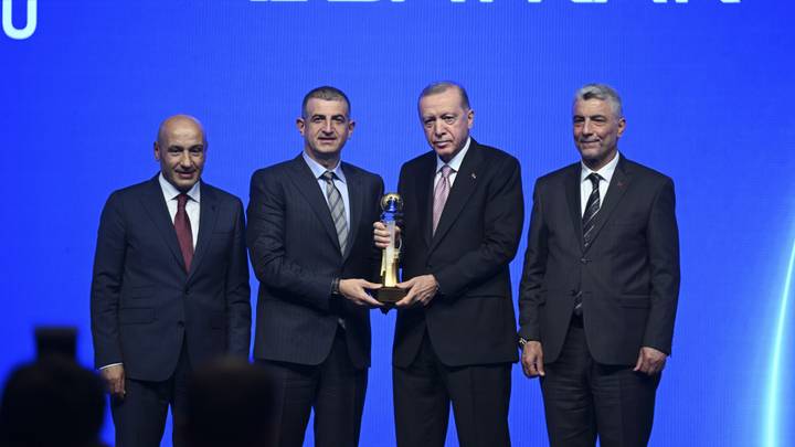 Baykar renditet ndër 10 eksportuesit kryesorë të Türkiyes