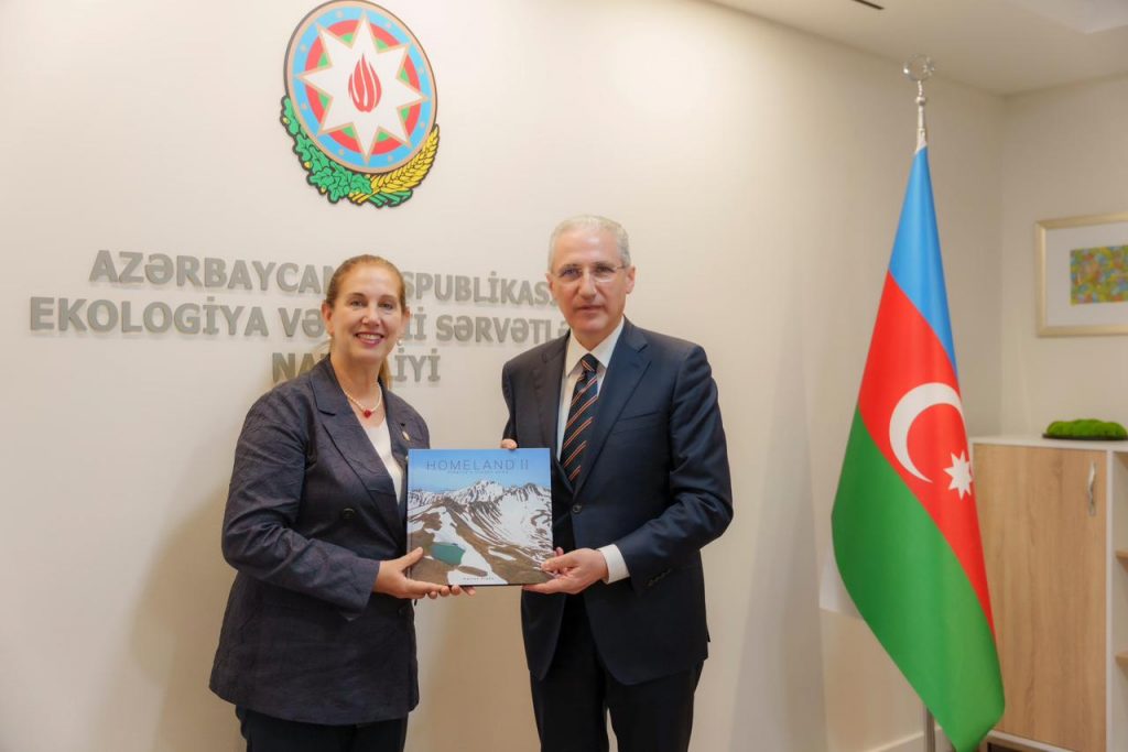 Kumbaro: Shqipëria pjesëmarrëse në Samitin e Klimës, promovimin turistik në tregun azer