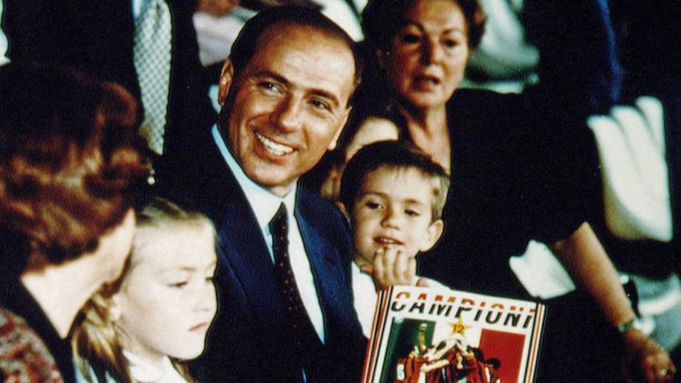 5 trashëgimtarët e pasurisë 6.8 miliardë euro të Berlusconit