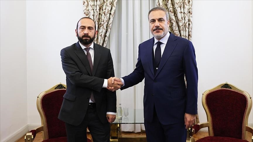 Ministri Fidan diskuton me homologun armen çështjet dypalëshe dhe rajonale