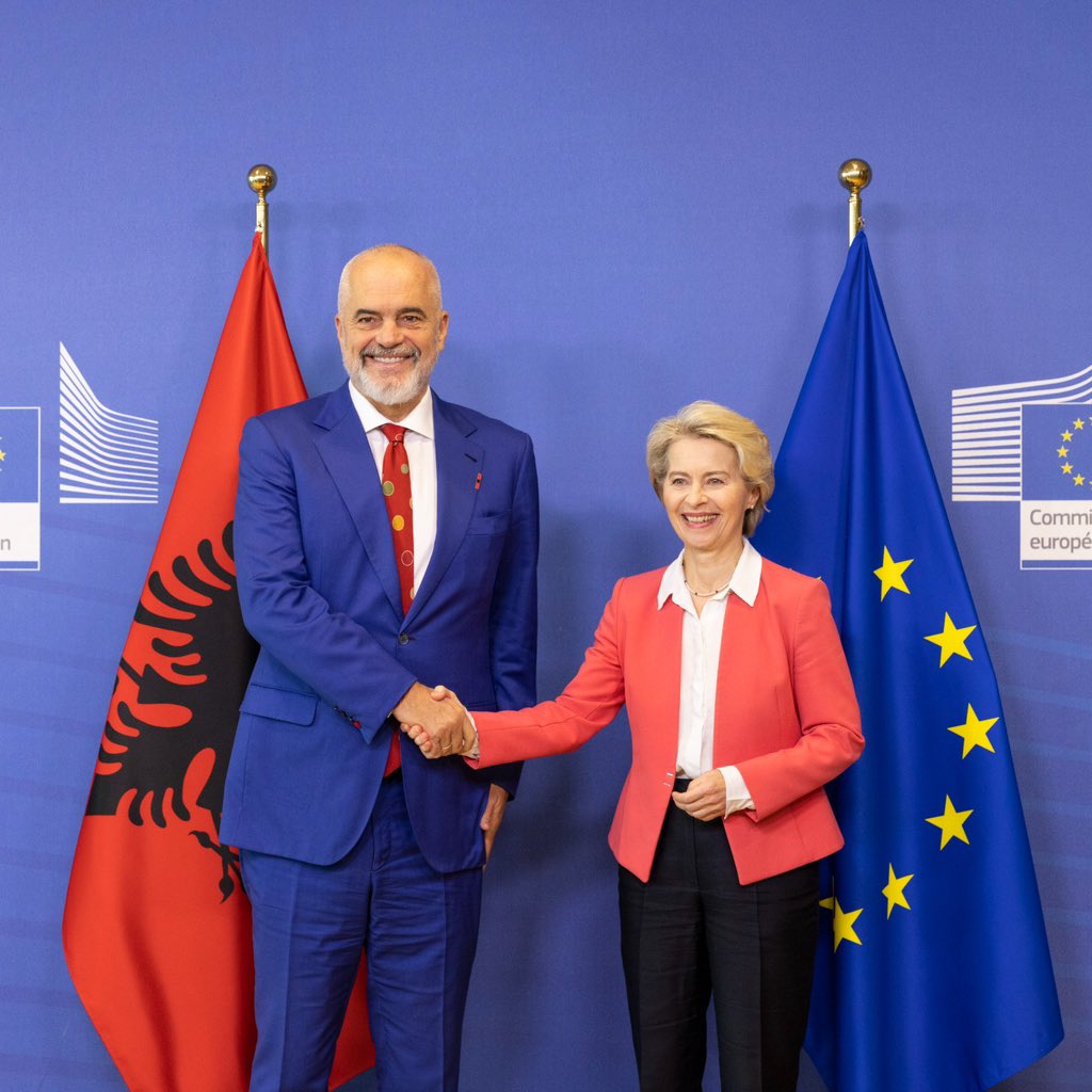 Rama pas takimeve në Bruksel: Brengosës regresi i marrëdhënieve të Kosovës me bashkësinë euro-atlantike