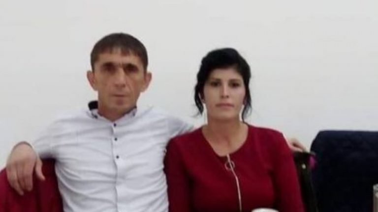 U plagos me thikë nga bashkëshorti, gruaja nga Korça niset me helikopter drejt Tiranës për mjekim të specializuar