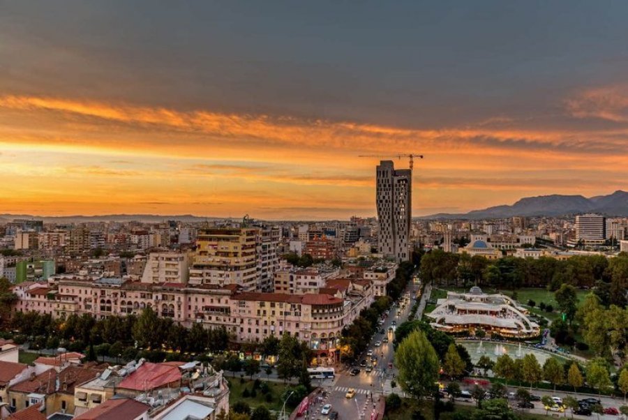 Këto janë qytetet me më shumë ditë me diell në Europë: Përfshihet edhe Shqipëria