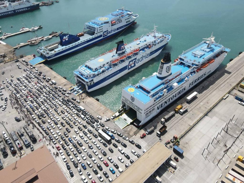 Rriten me 8 % hyrje-daljet e udhëtarëve nëpërmjet Portit të Durrësit