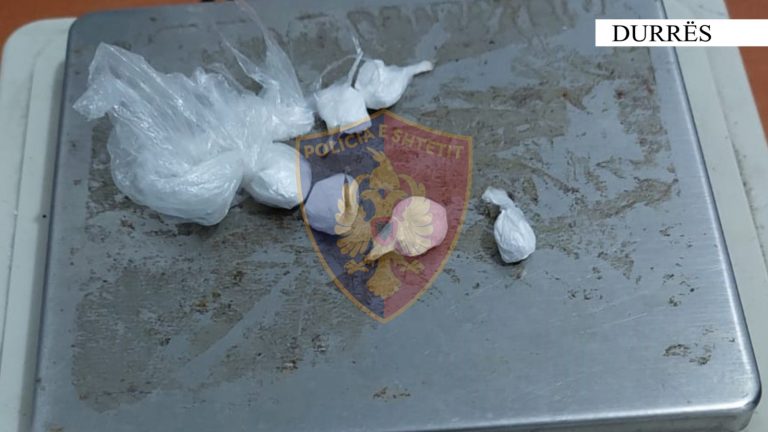 Shpërndante kokainë të ndarë në doza, arrestohet 31-vjeçari në Durrës 