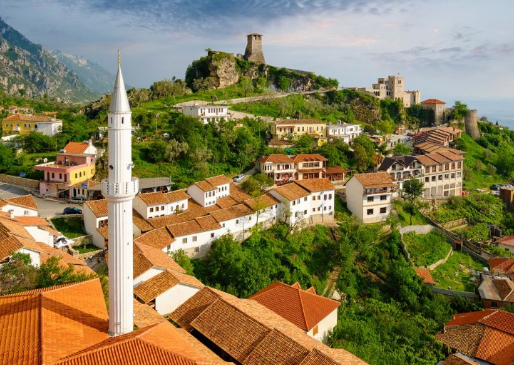 Rama: Gjigandi mediatik CNN rendit Shqipërinë mes 12 destinacioneve të verës