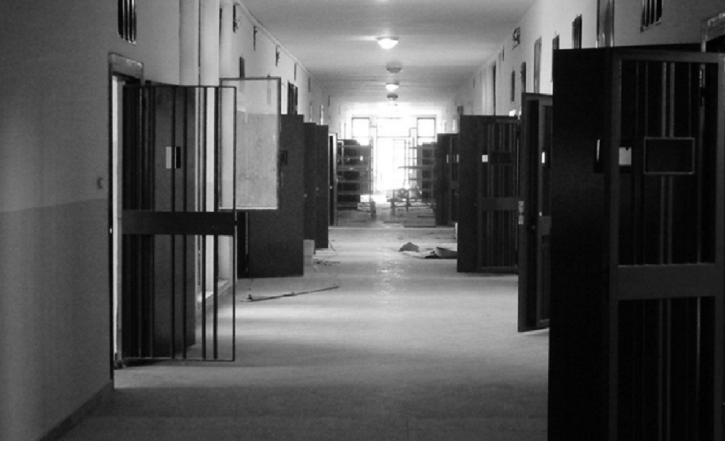 Burgjet në Itali: Kushtet çnjerëzore sollën numër rekord të vetëvrasjeve, mes tyre dhe shqiptarë