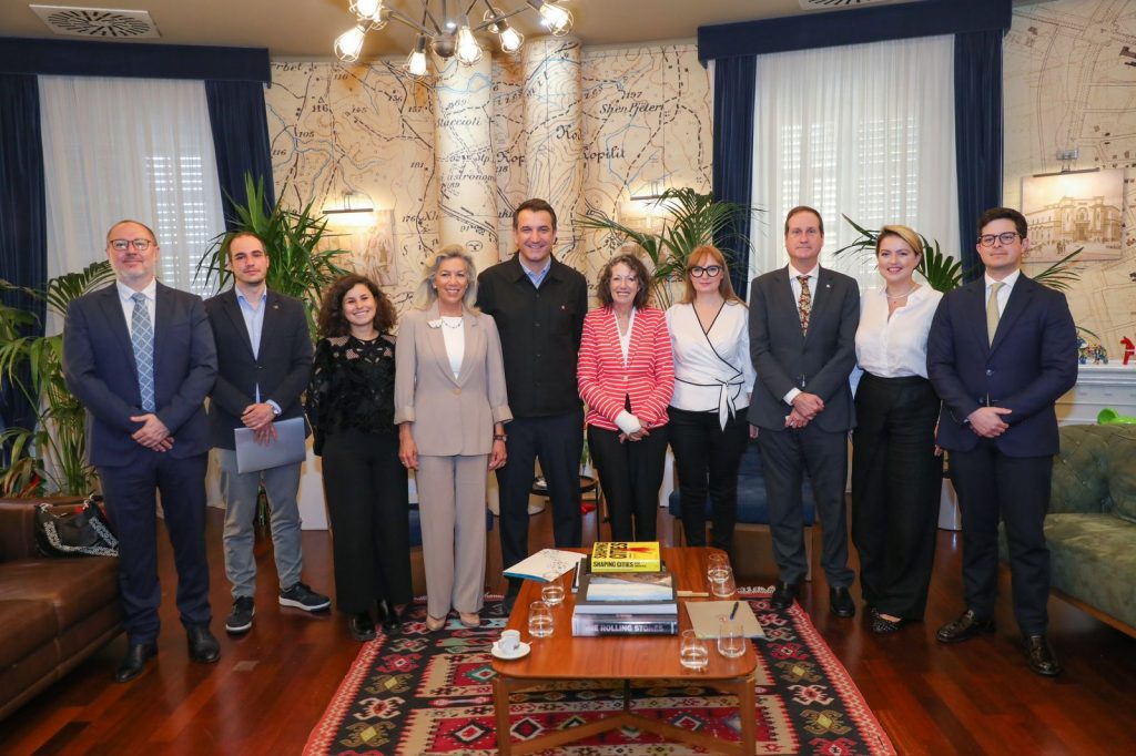 Tirana nis përgatitjet për “Kryeqyteti Mesdhetar i Kulturës dhe Dialogut”