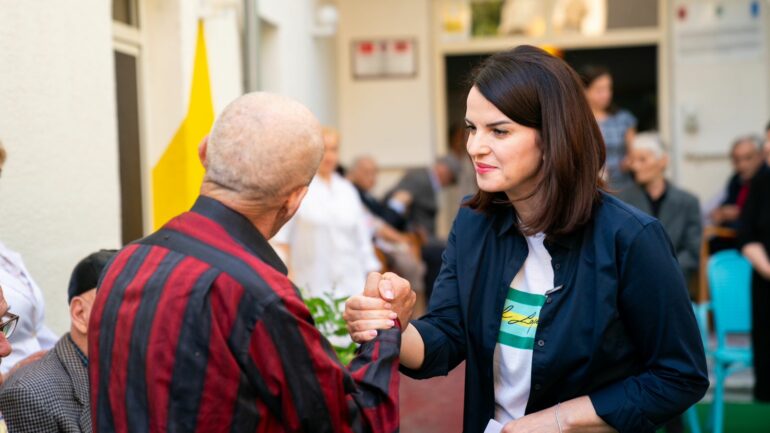 Dita Botërore e të Moshuarve, Koçiu: Shërbime terapeutike dhe proteza falas për të moshuarit