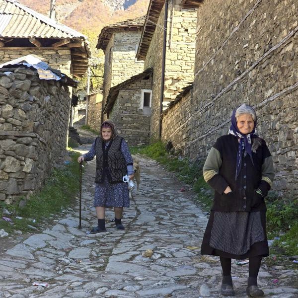 Rabdishti, fshati karakteristik i Peshkopisë me vlera të larta të trashëgimisë kulturore