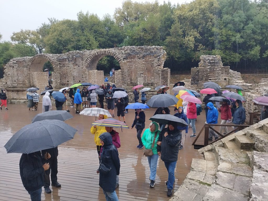 Qyteti antik i Butrintit i preferuari i turistëve të huaj edhe gjatë shtatorit