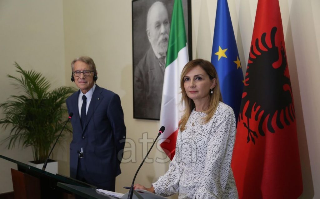 Tabaku me senatorin italian: Shqipëria nuk ka asnjë dyshim që i përket BE