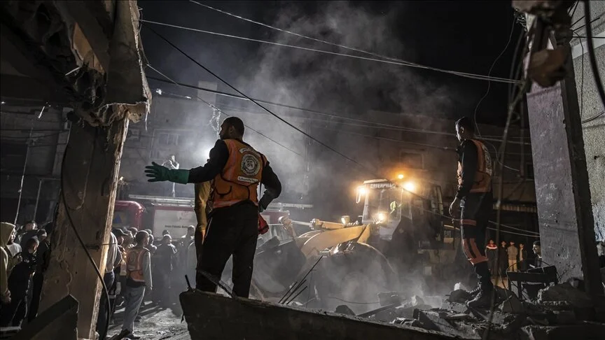 Izraeli bombardon një shtëpi në Rafah, 7 të vrarë përfshirë 4 fëmijë