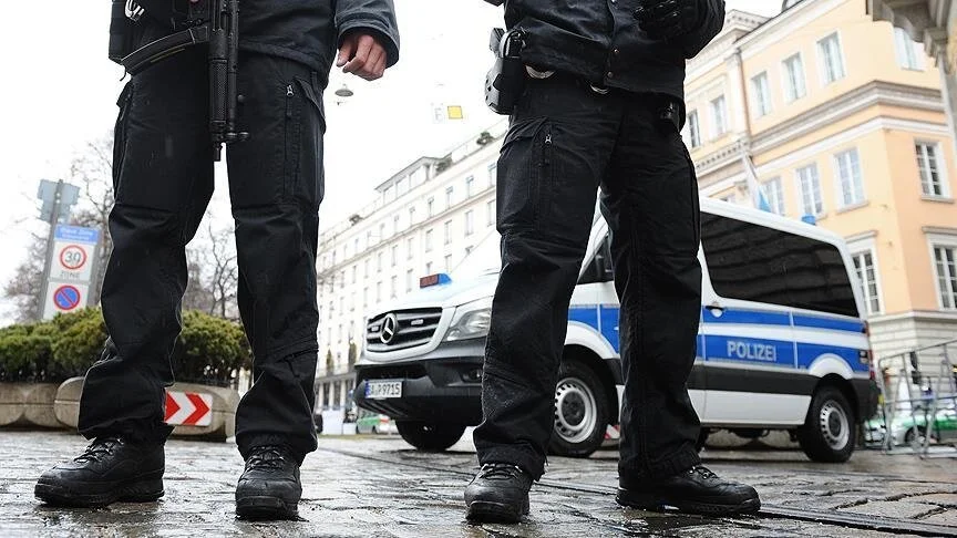 Gjermani, 10 të arrestuar në një skandal me leje qëndrimi për të huajt