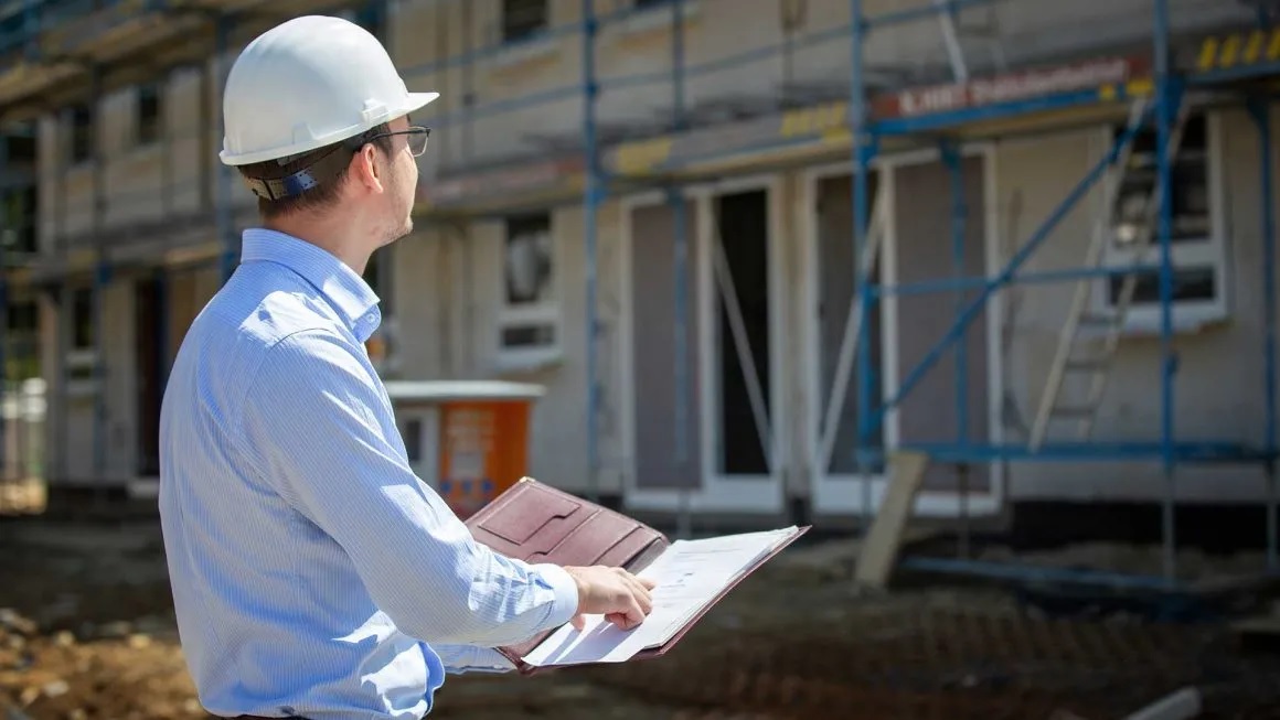 Shoqata e Ndërtuesve mbështet vendimin për hartimin e manualit të ri të çmimeve: Forcojnë kontrollin fiskal ndaj ndërtuesve