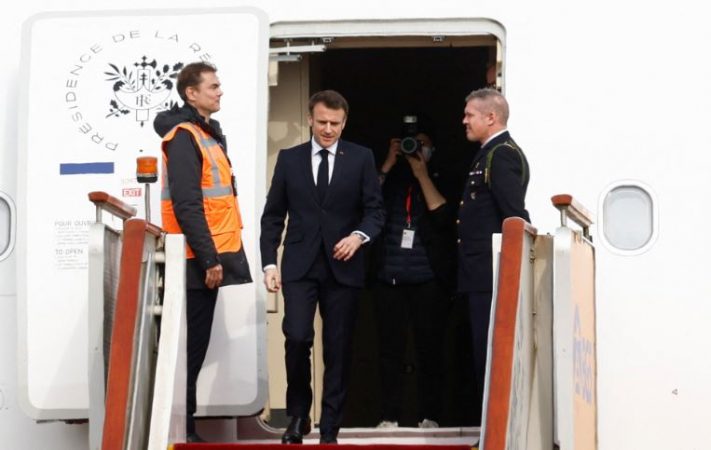 Vizitë 3 ditore në Kinë, Presidenti Macron mbërrin në Pekin, pritet takimi me Xi Jinping