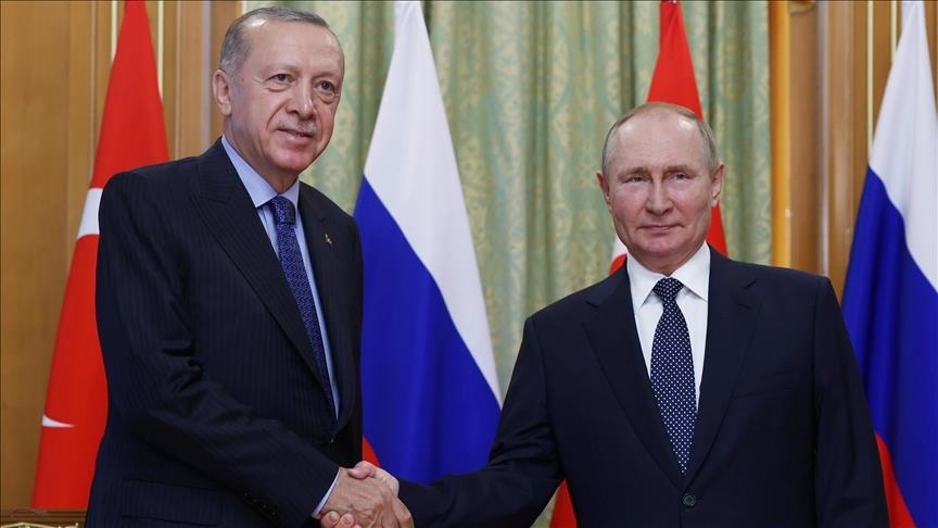Presidenti Erdoğan zhvillon bisedë telefonike me homologun e tij rus Putin