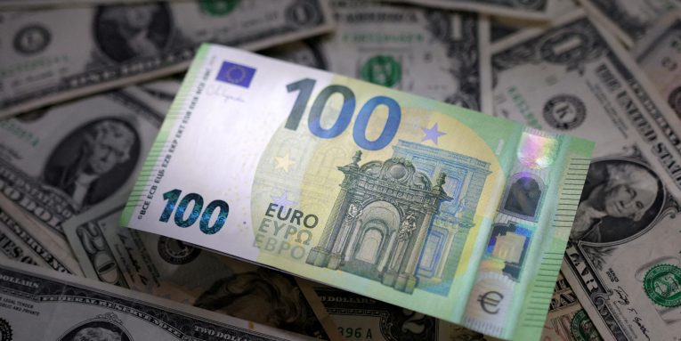 Pse euro është rritur në nivelin më të lartë të 13 muajve kundrejt dollarit?