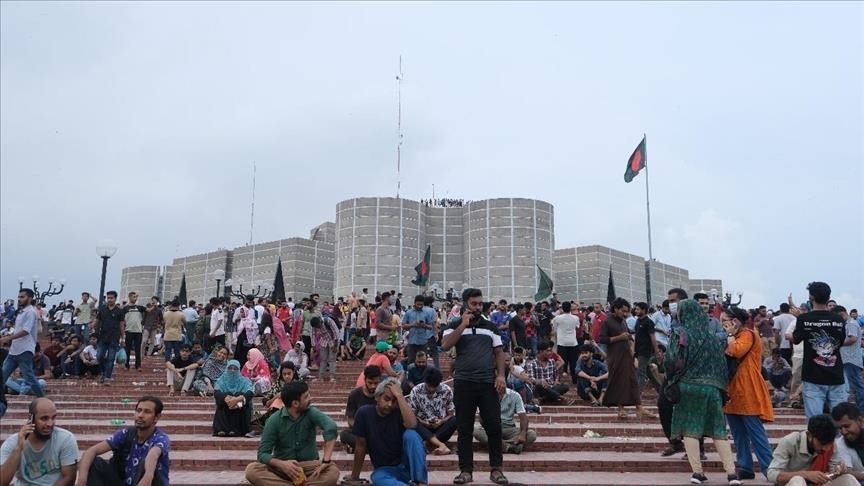 Bangladesh, qeveria tranzitore 15-anëtarëshe inaugurohet nesër