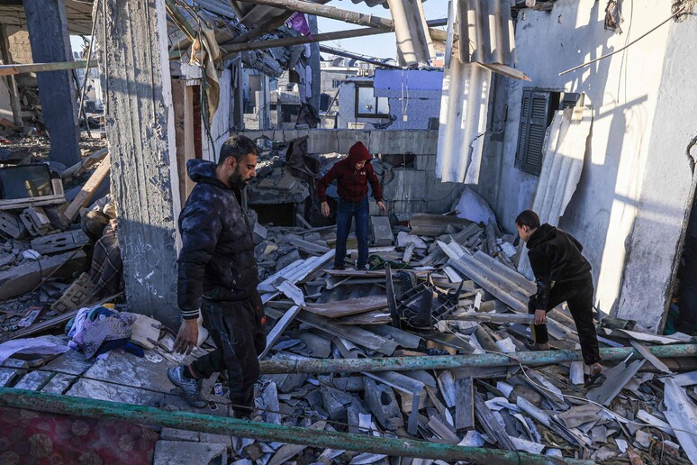 Reportazh– Në Gazën e shkatërruar njerëzit mendojnë për një të ardhme diku tjetër
