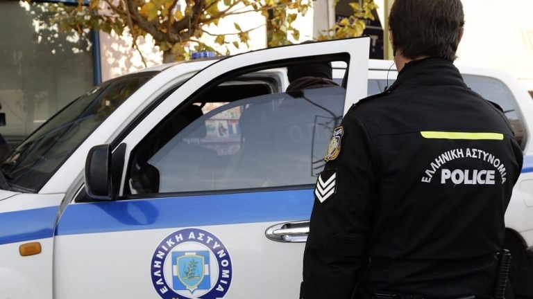 Autorë të 13 vjedhjeve nëpër banesa, pranga dy ‘skifterëve’ në Greqi, njëri shqiptar