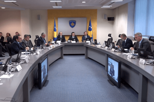 Qeveria e Kosovës paraqet koeficientin e ligjit të pagave për vitin 2023
