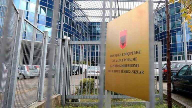 Inceneratori i Fierit dhe Elbasanit, rrëzohet kërkesa për bashkimin e 2 dosjeve