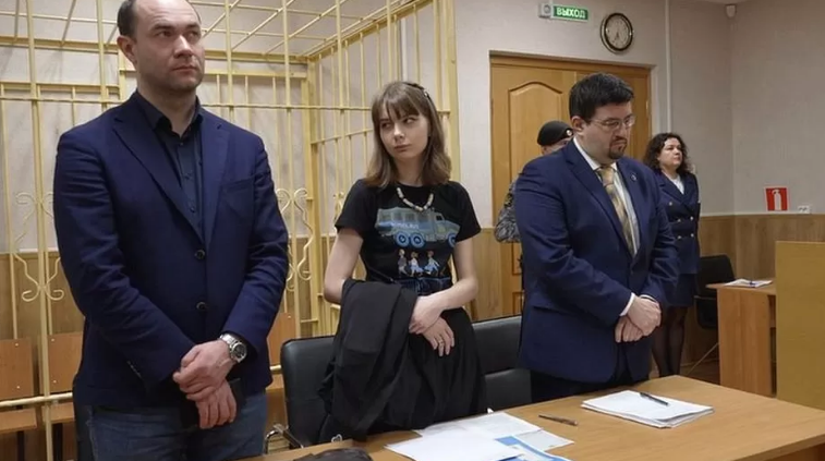 20-vjeçarja ruse arrestohet pasi postonte kundër luftës Rusi-Ukrainë
