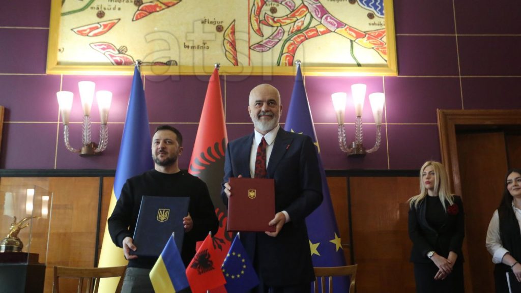 Nënshkruhet Traktati i Miqësisë dhe Bashkëpunimit Shqipëri-Ukrainë, Rama: Promovon miqësinë