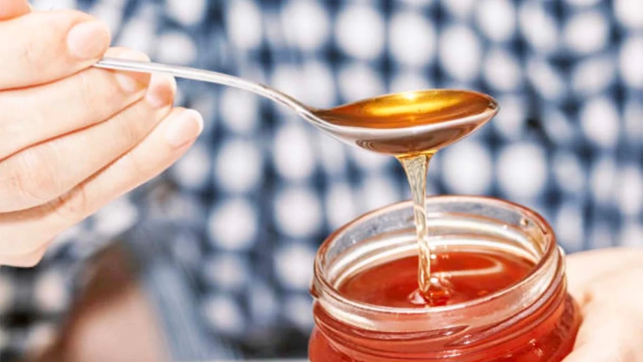 Kolla akute nga e ftohura, mjalti më mrë se antibiotikët