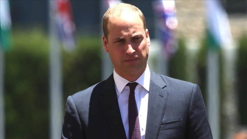 Mbreti i Britanisë, Charles tërhiqet nga detyrat publike, pritet kthimi i Princit William