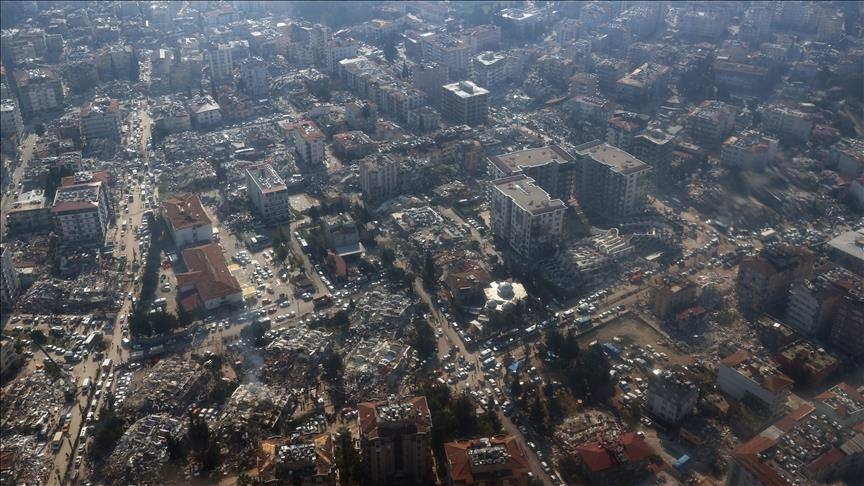 Türkiye, rihapen të gjitha rrugët kryesore për qarkullim pas tërmetit