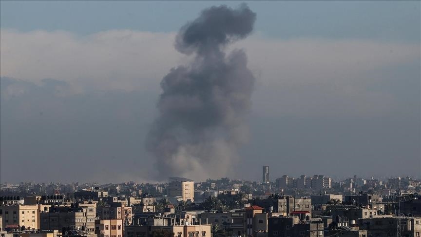 Hamasi: Bastisja në ndërtesën e Gjysmëhënës së Kuqe në Khan Younis nga Izraeli është krim lufte