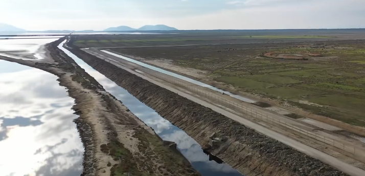Denaj: Përmirësohet kullimi i 4600 hektarëve tokë bujqësore në Vlorë 