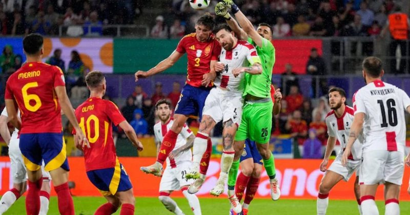 “Spanja mund të mposhtë këdo”, nxehet “finalja” e parakohshme e Europianit