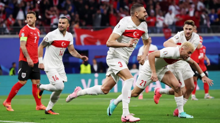 Dopieta e Demiral mbyll “aventurën” e austriakëve, Turqia rikthehet pas 16 vitesh në çerekfinalet e një Evropiani