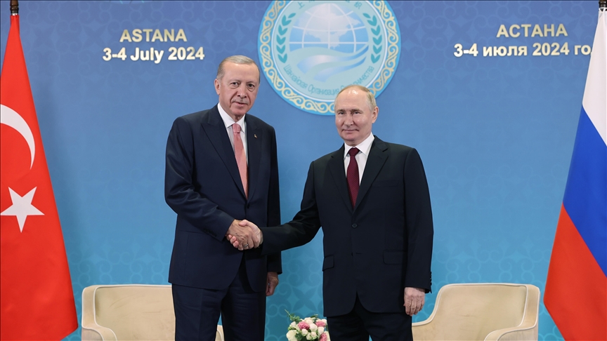 Presidenti turk Erdoğan dhe homologu rus Putin diskutojnë projektet strategjike dhe synimet në tregti