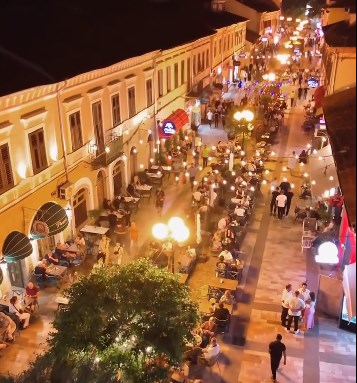Rama ndan pamje nga mbrëmja në Shkodër