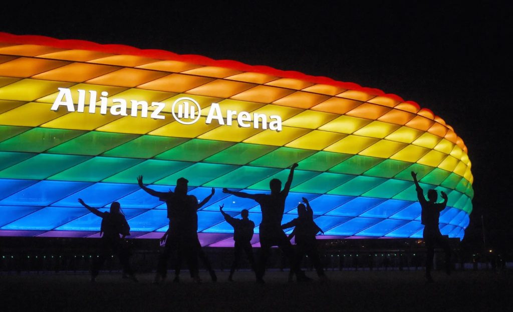 EURO2024 – Stadiumi i Mynihut do të ndriçohet me ngjyrat e ylberit