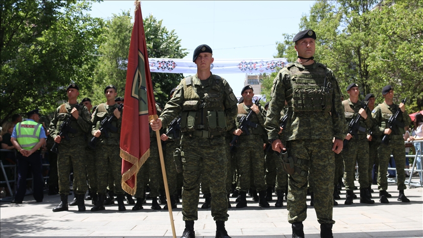 Parakalojnë ushtria dhe policia kosovare me rastin e Ditës së Çlirimit