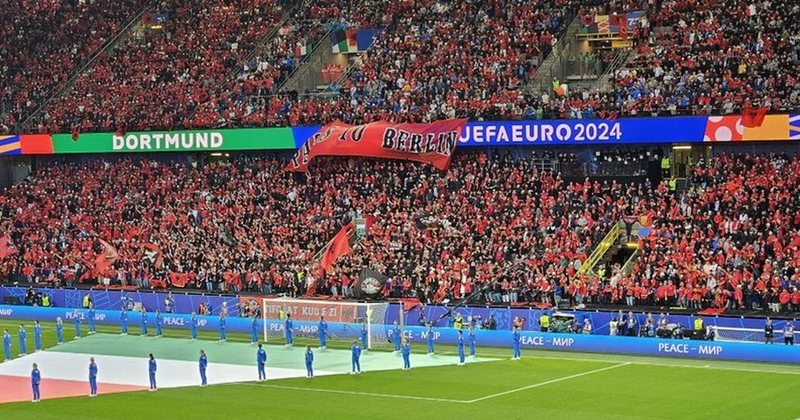 Jo vetëm në Dortmund, shqiptarët do të japin spektakël edhe në Hamburg: Priten 30 mijë tifozë kuqezi
