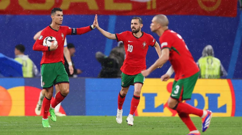 Ronaldo e nis Evropianin me fitore, Portugalia i “falet” Conceicao në sfidën hapëse të Euro 2024