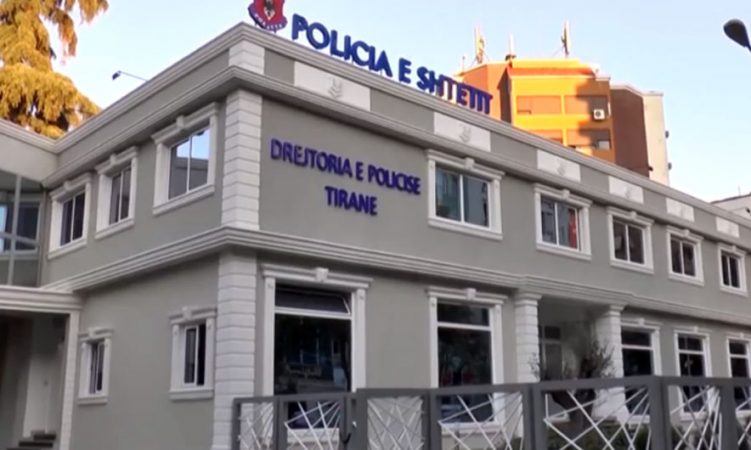 Ngacmime seksuale, dhunë dhe vjedhje, policia e Tiranës arreston 11 persona