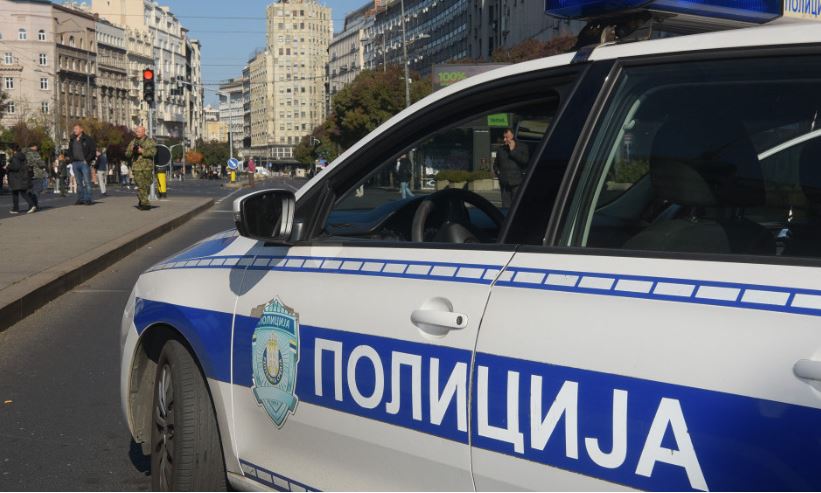 Raportime për bomba në disa spitale dhe në aeroportin e Beogradit