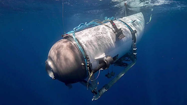 Dëgjohen zhurma nënujore në kërkim të nëndetëses së zhdukur