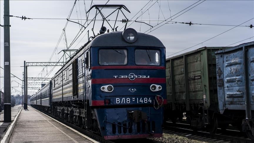 Rusia dhe Koreja e Veriut do të rifillojnë shërbimin e trenave të pasagjerëve në korrik