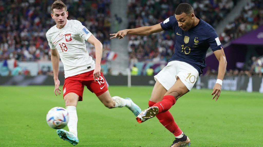 EURO2024 – Franca e kualifikuar barazon me Poloninë