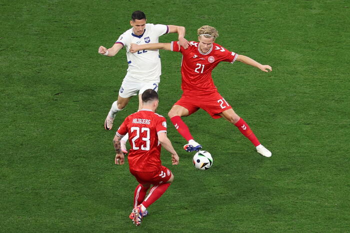 EURO2024 – Danimarka kualifikohet pas barazimit me Serbinë